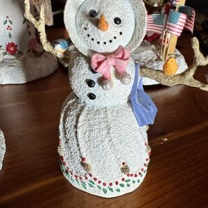 Vintage Lenox “Little Miss Snowflake” figurine by Lynn Bywaters 2001